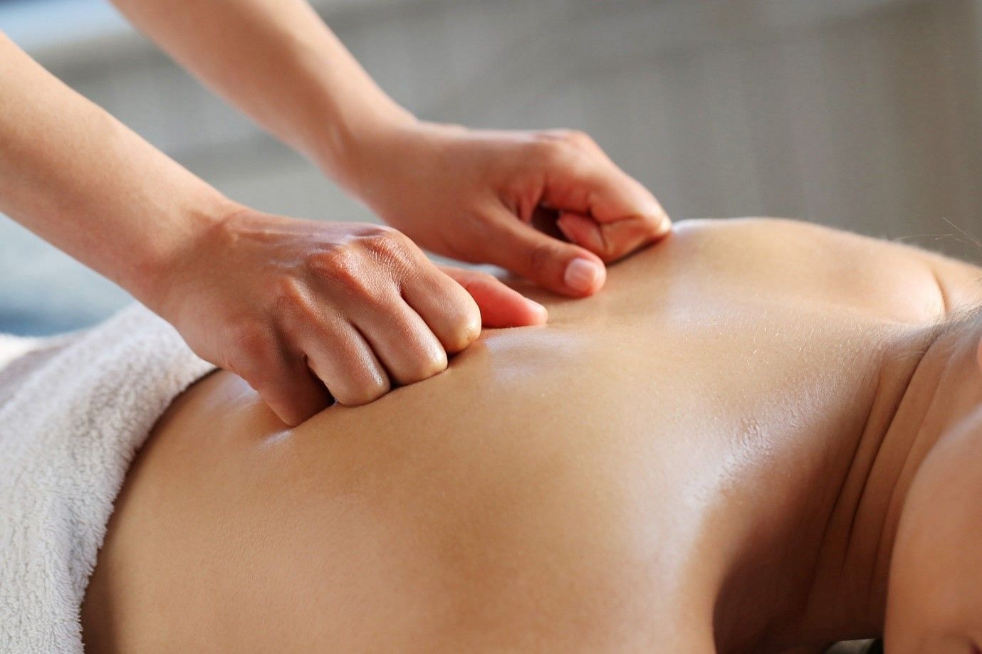 Tui na massage is an old trick used in China (Image by racool_studio on freepik)